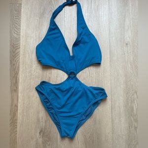 Vince Camuto Women ‘s Swimming Suite Size 8